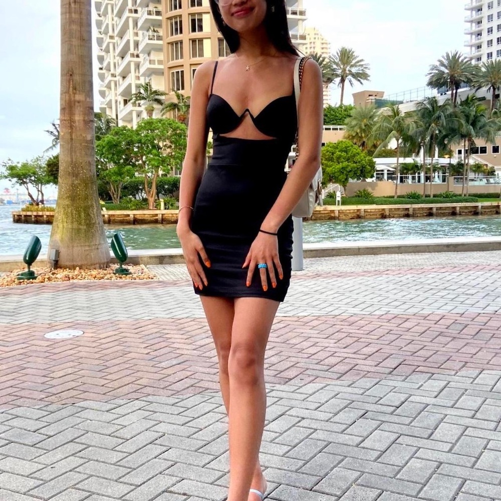 oh polly underwire black satin mini dress! worn once for dinner size 0!!